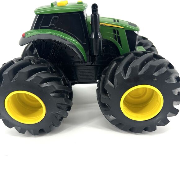 WORKING JOHN DEERE TOY TRACTOR & WAGON MODEL 46260 W/ LIGHTS & SOUNDS - Picture 6 of 16